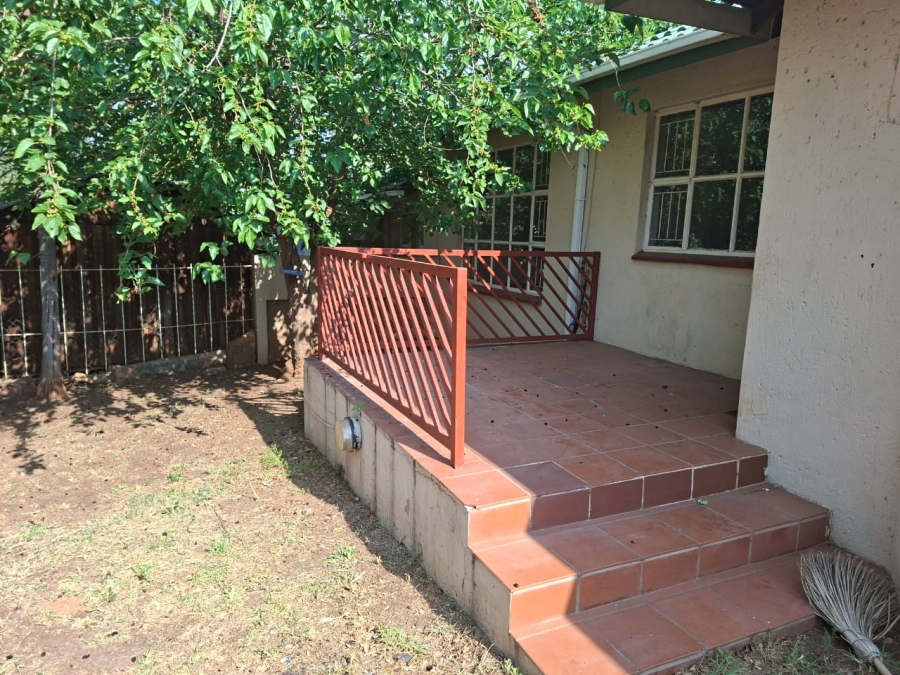 3 Bedroom Property for Sale in Geelhoutpark North West